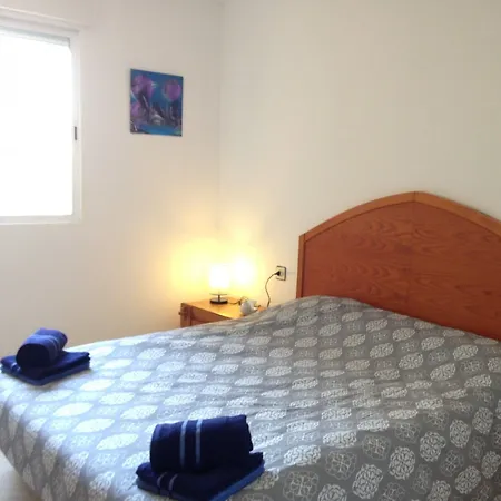 1 Apartment *